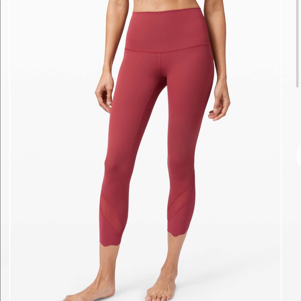 COPY - 🍋Lululemon Wunder Under Crop Highrise Scal…